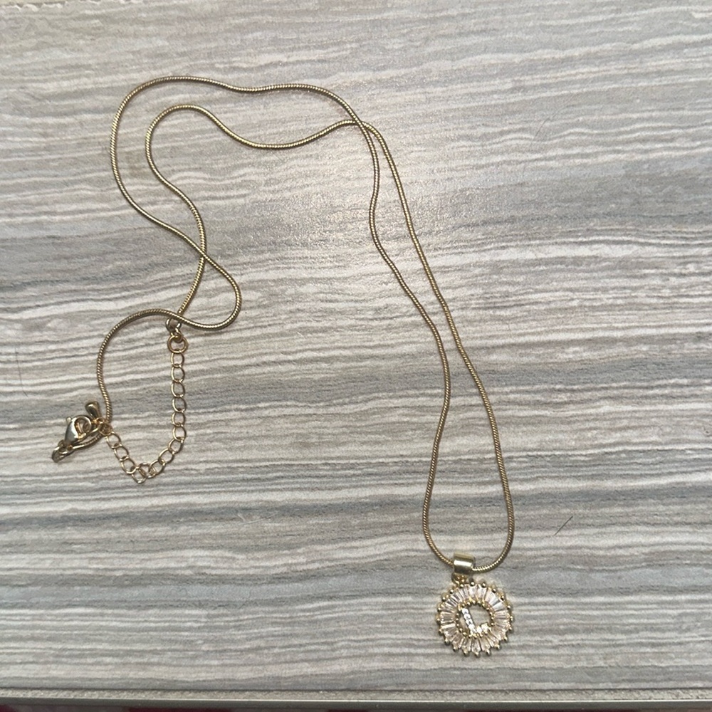 L letter gold necklace